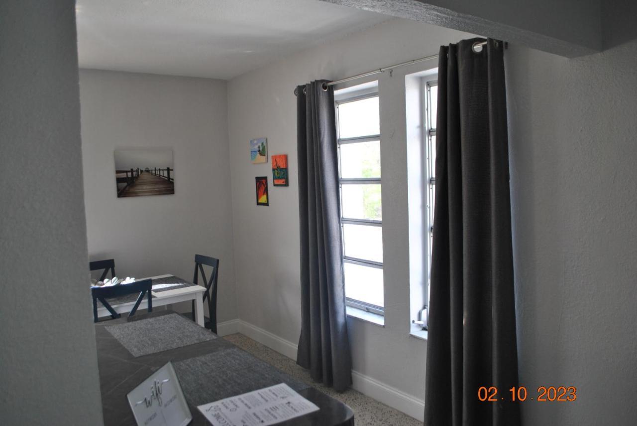 Sleeps 8, Havana Nights In Miami Lejlighed Eksteriør billede